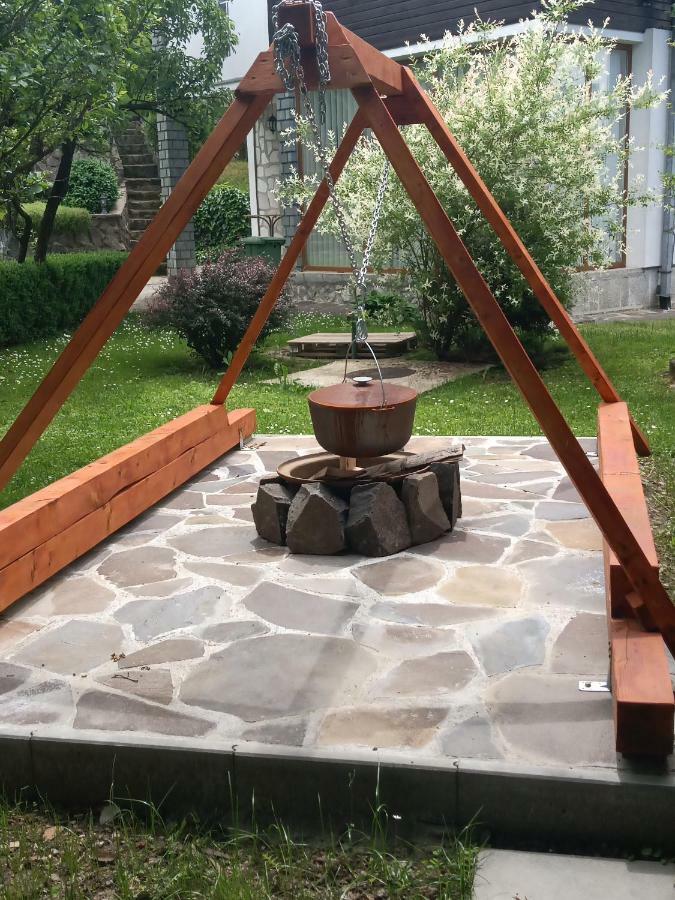 Отель Casa Bota Вишеу-де-Сус Экстерьер фото